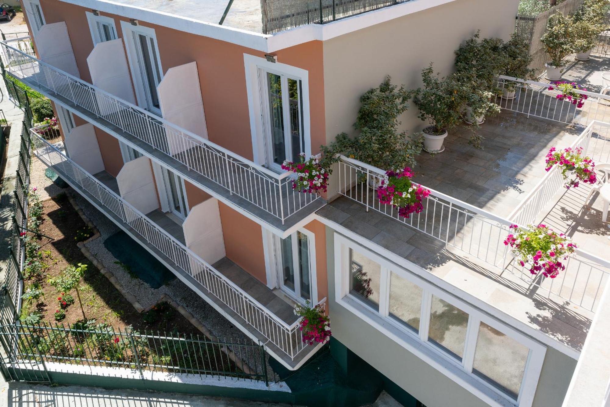 Sirena Beach Gouvia Exterior photo